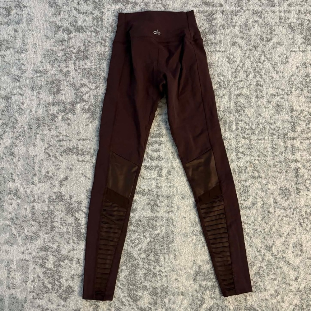 Alo Yoga High-Waist Moto Leggings size XS